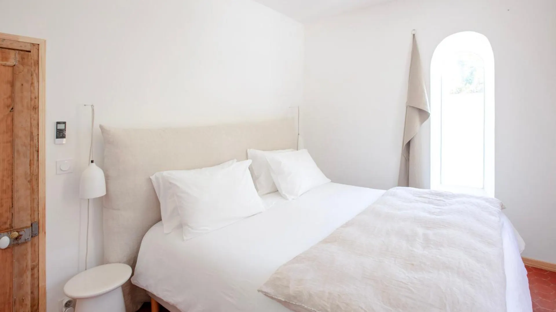 La Batisse En Blanc Hotel Golfe-Juan