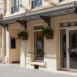 *** Hotel Aurore Gare De Lyon France